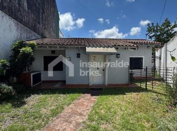 Casa · 66m² · 4 Ambientes · 2 Cocheras · Venta Casa Apto Profesional en Las Lomas de San Isidro Para Refaccionar
