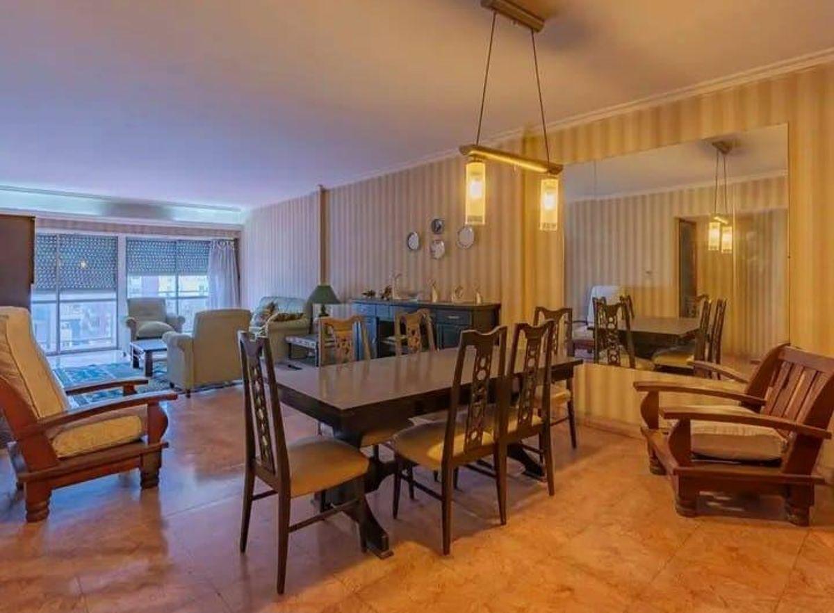 Departamento 4 amb, 175m² en décimo piso con vista panorámica — Centro