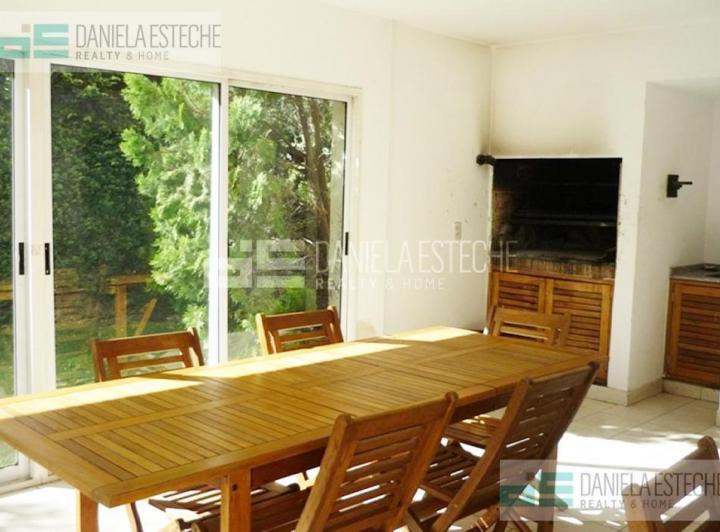 Departamento · 70m² · 3 Ambientes · 1 Cochera