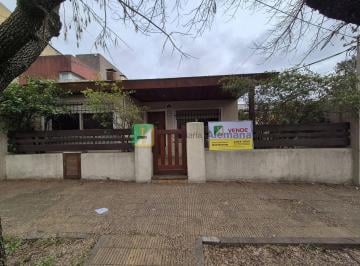 ALE-ALE-10896_2 · Venta - Casa 3 Dorm. - Villa Ballester