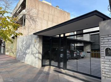 Oficina comercial · 314m² · 5 Ambientes · 10 Cocheras · Oficina Multiuso en Barrio Bombal