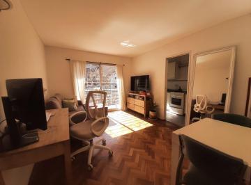 Departamento · 40m² · 2 Ambientes · Departamento en Mart. - Vias/santa Fe