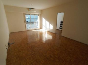 Departamento · 74m² · 4 Ambientes · 1 Cochera · Venta Departamento 4 Ambientes Núñez Cochera