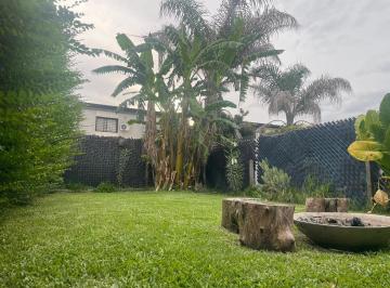 Casa · 72m² · 3 Ambientes · 2 Cocheras · Moreno - Gervasio Méndez 4900 - Dúplex