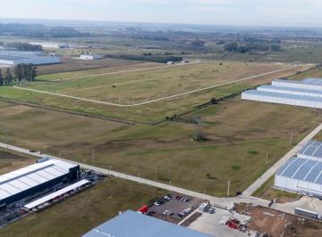 Terreno · 11400m² · 11.400 m² Industriales en El Parque Industrial Ruta 6