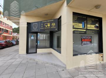 Local comercial · 37m² · Amplio Local de 37 M²! Super Oportunidad!