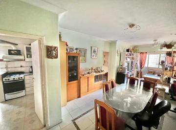 Departamento · 76m² · 4 Ambientes · ¡Oportunidad! Departamento 4 Ambientes Super Luminoso con Lavadero - Almagro