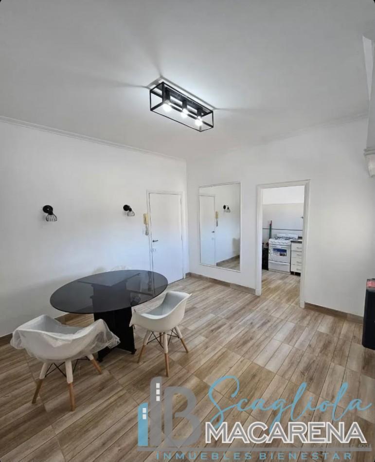 Venta departamento de 3 ambientes reciclado al lateral, luminoso! Inmejorable ubicación - zona Materno Infantil
