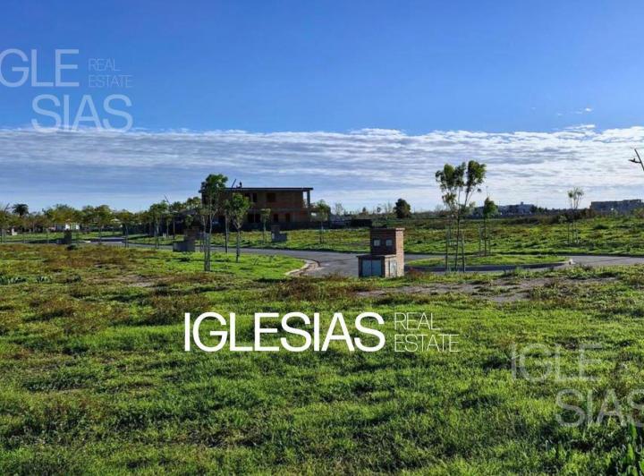 Terreno · 724m²