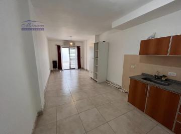 PH · 32m² · 1 Ambiente · Amplio 1 Amb con Patio. Excelente Ubicación!