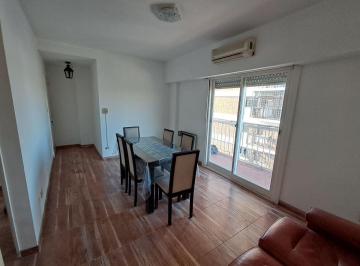 Departamento de 2 ambientes, Flores · Departamento Dos Ambientes con Balcón.