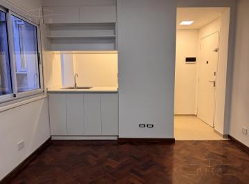 Departamento · 42m² · 2 Ambientes · Departamento 2 Ambientes Reciclado a Nuevo - Caballito - Apto Crédito