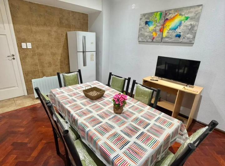 Departamento · 140m² · 6 Ambientes