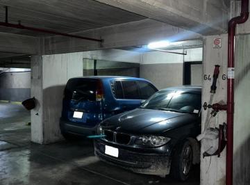 Garage · 10m² · Cochera Fija Cubierta en Santa Fe Al 2300 - 10 m² Vigilancia Las 24 Horas
