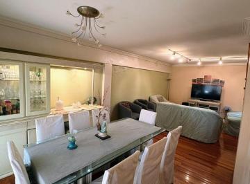 Departamento de 4 ambientes, Caballito · Venta Piso de 4 Ambientes con Terraza Propia y Cochera, Ubicado Sobre Avda. Juan B. Alberdi Al 200.