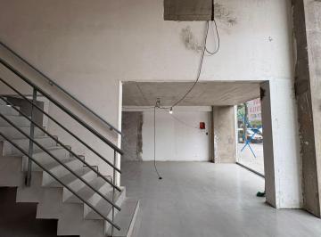 Local comercial · 85m² · Local en Alquiler en Floresta.