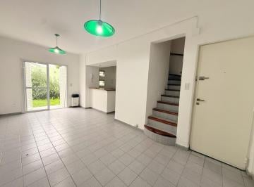 Casa · 50m² · 3 Ambientes · Casa Dúplex en Venta en Tolosa, La Plata, G. B. a. Zona Sur