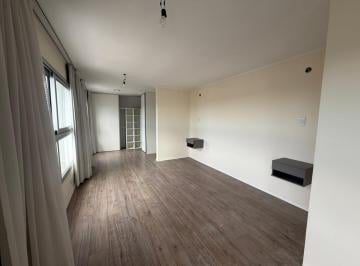 Departamento · 190m² · 5 Ambientes · 2 Cocheras · Departamento Tres Dorm. de Categoría