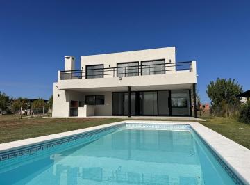 Casa · 165m² · 5 Ambientes · Casa en Venta en El Naudir, Escobar, G. B. a. Zona Norte