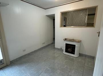 Departamento de 2 ambientes, Flores · 2 Ambientes con Lavadero Independiente – Excelente Ubicación en Flores