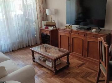 Departamento · 63m² · 3 Ambientes · Departamento en Venta - 2 Dorm. 2 Baños - Parque Rivadavia