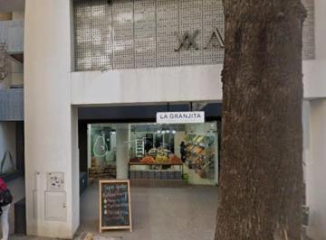 Local comercial · 75m² · Departamento en Centro