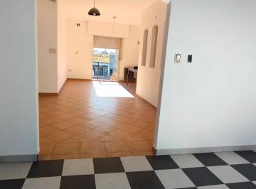Casa de 4 ambientes, La Plata · 520 E/152 y 152 Bis - Casa de 3 Dorm. en P. A.
