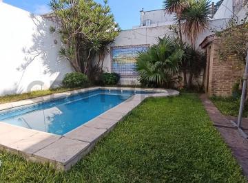 Casa · 192m² · 5 Ambientes · 1 Cochera · Venta Casa 3 Dorm. Pileta Lote Propio Monte Castro