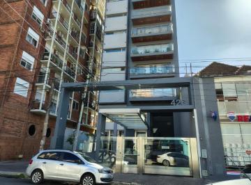 Departamento de 4 ambientes, Quilmes · Departamento 4 Ambientes con 23 Cocheras en Alquiler Quilmes Centro
