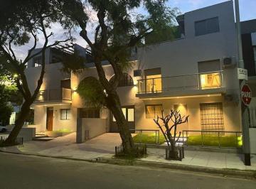 Casa de 5 ambientes, Belgrano · Casa Alquiler Temporal / Amoblada /cocheras /2 Dormit/master Suite /escritorio/3quincho /parrilla
