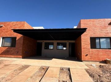 Casa · 180m² · 3 Ambientes · 1 Cochera · Duplex en Venta en Docta. 2 Dorm.. 2 Baños