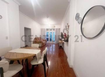 Departamento · 69m² · 3 Ambientes · Venta Departamento Semipiso 3 Ambientes y Medio Palermo Chico Reciclado
