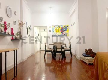 Departamento · 69m² · 3 Ambientes · Venta Departamento Semipiso 3 Ambientes y Medio Palermo Chico Reciclado