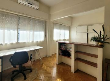 Departamento · 27m² · 1 Ambiente · Venta Monoambiente P 5ª a La Calle Once. Mucha Luz