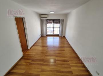 Departamento · 65m² · 3 Ambientes · 1 Cochera · Alquiler - Departamento - 3 Amb C/ Cochera - Av Coronel Diaz 2300