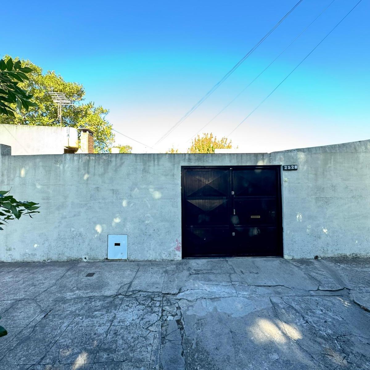 Casa de 3 amb sobre lote propio