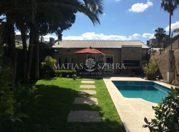 Casa · 150m² · 3 Ambientes · 3 Cocheras · Casa 3 Ambientes en Villa Luzuriaga