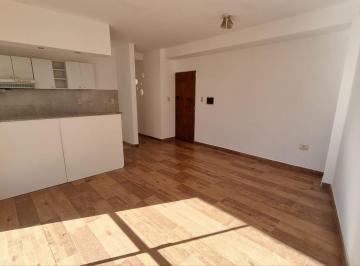 Departamento · 40m² · 2 Ambientes · Alquiler Dpto 1 Dormitorio con Balcón Amplio y Terraza Exclusiva | Buena Ubicación