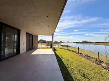 Casa · 346m² · 7 Ambientes · 1 Cochera · Casa en Alquiler en Los Puentes, Nordelta, Tigre