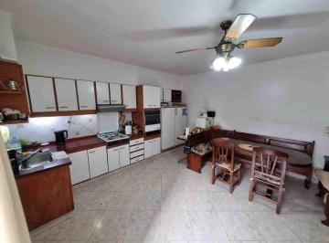 PH · 110m² · 5 Ambientes · Venta PH 5 Ambientes con Terraza Villa Pueyrredon