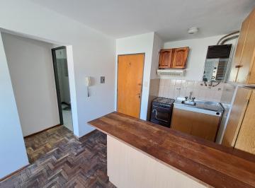 Departamento · 38m² · 3 Ambientes · Departamento en Centro