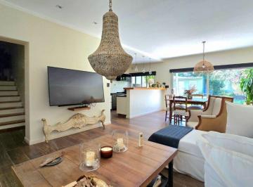 Casa · 157m² · 5 Ambientes · Casa en PH Venta Villa Devoto 5 Ambientes Jardín