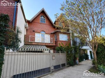 Casa · 341m² · 4 Ambientes · 1 Cochera · Casa en Venta en La Lucila