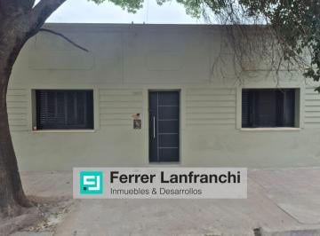 Casa · 106m² · 5 Ambientes · Casa en General Pueyrredon