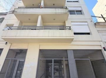 Departamento de 2 ambientes, La Plata · Departamento Sobre Av 13 Entre 62 y 63