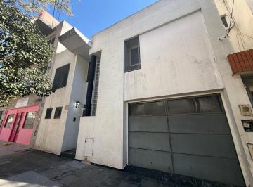 Casa de 4 ambientes, Lanús · En Venta | Casa 4 Ambientes – Apto Crédito | Centro de Lanús Oeste