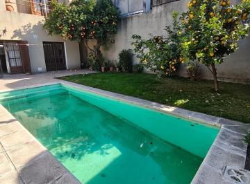 Casa · 307m² · 4 Dormitorios · 2 Cocheras · Casa en Venta 4 Dorm. en General Paz