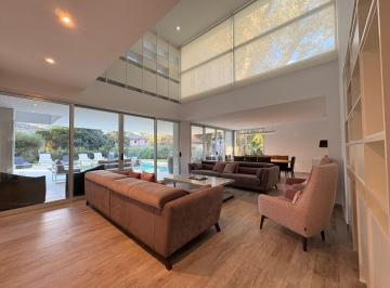 Casa de 6 ambientes, Berazategui · Casa | Venta | Abril Club de Campo, Guillermo Enrique Hudson