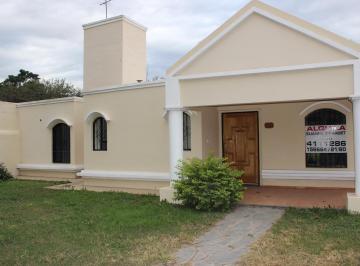 Casa · 5 Ambientes · Casa en Alquiler - Ana Aslam 7220