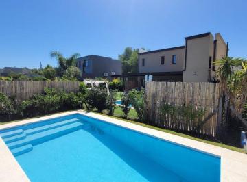 Casa · 107m² · 4 Ambientes · 2 Cocheras · Venta Casa 4 Amb 3 Baños Barrio Cerrado Pilar